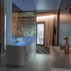 Design Hotel Premium Suite 1 night